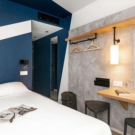 Ibis Budget Gent Centrum Dampoort ภายนอก รูปภาพ