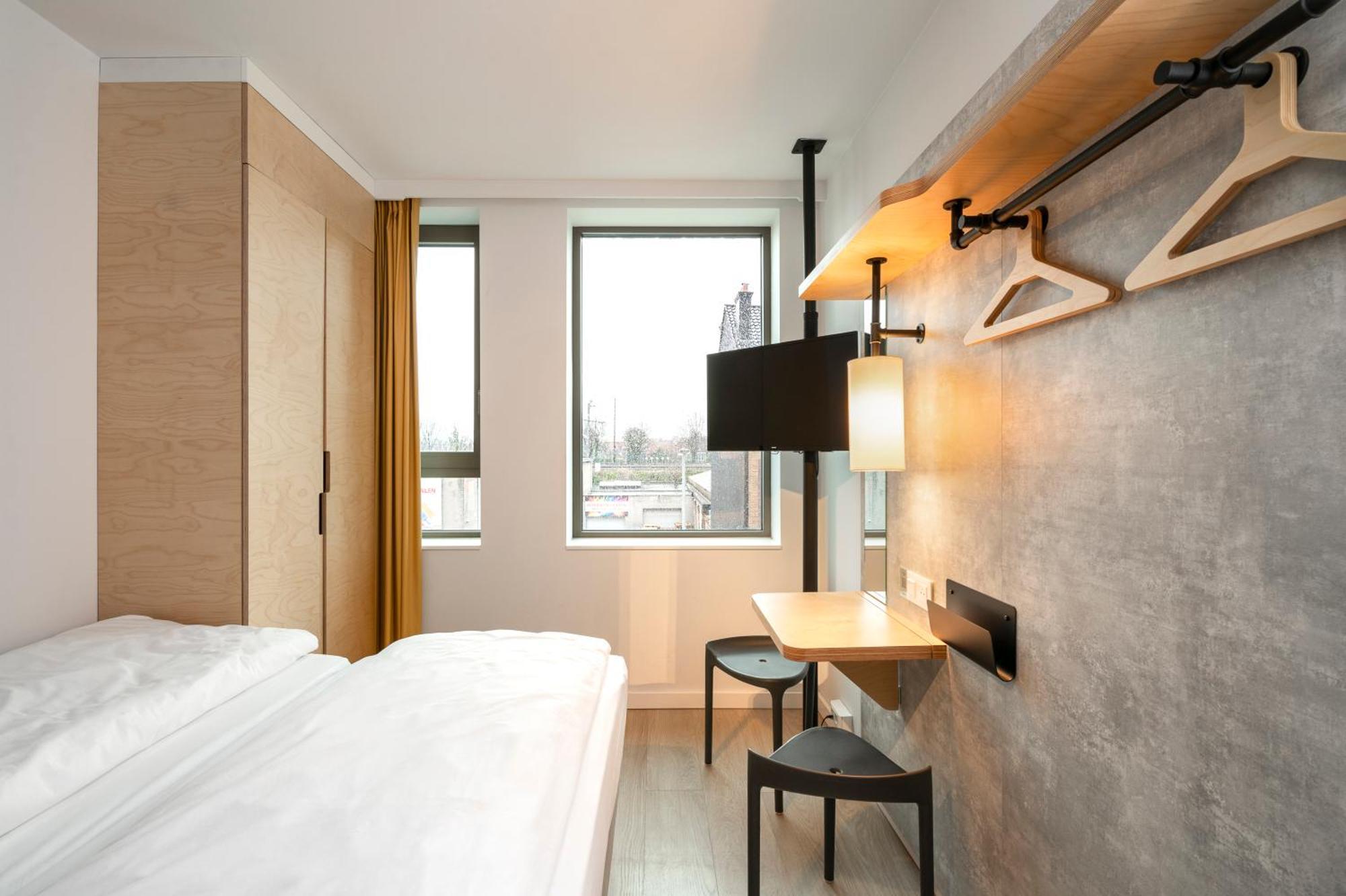 Ibis Budget Gent Centrum Dampoort ภายนอก รูปภาพ